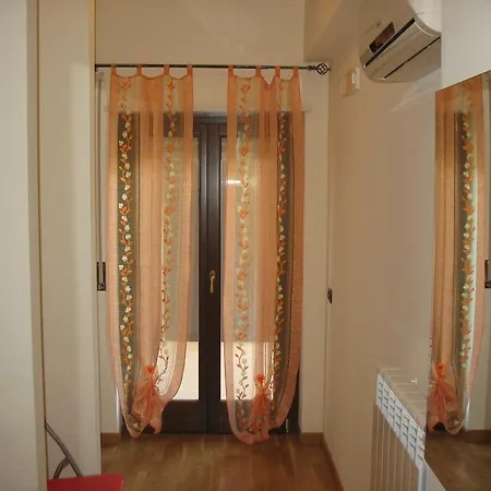 La Casa Di Milone Lägenhet