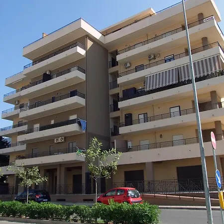 Lägenhet La Casa Di Milone
